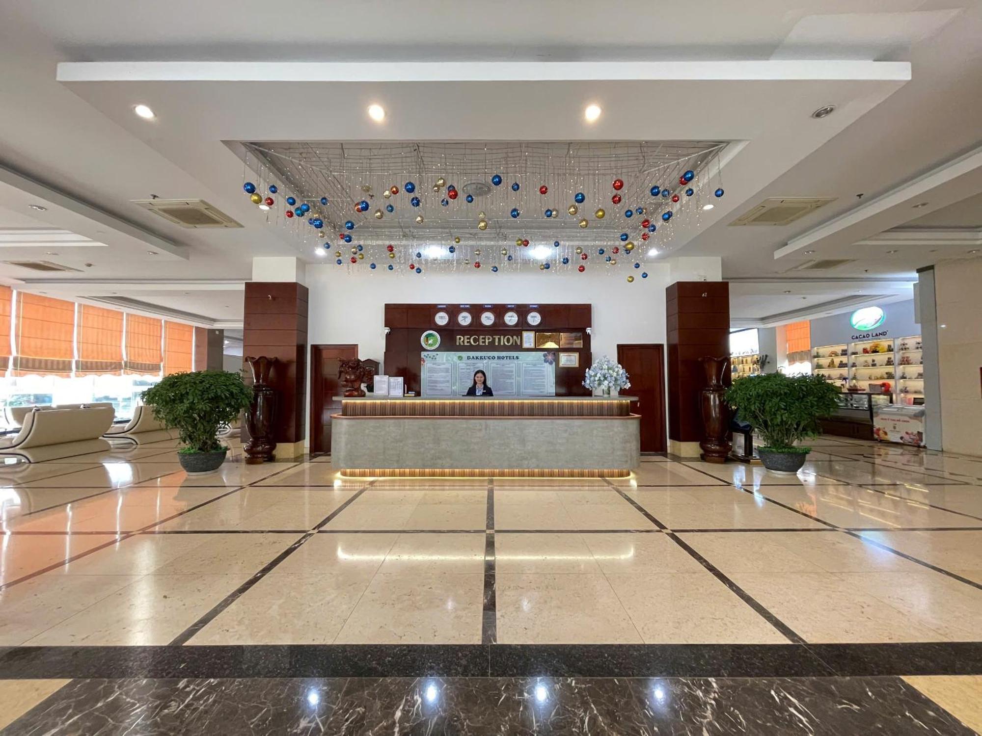 Dakruco Hotel Буонметхуот Экстерьер фото