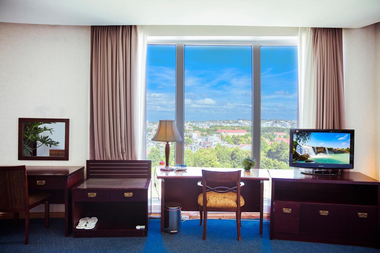 Dakruco Hotel Буонметхуот Экстерьер фото
