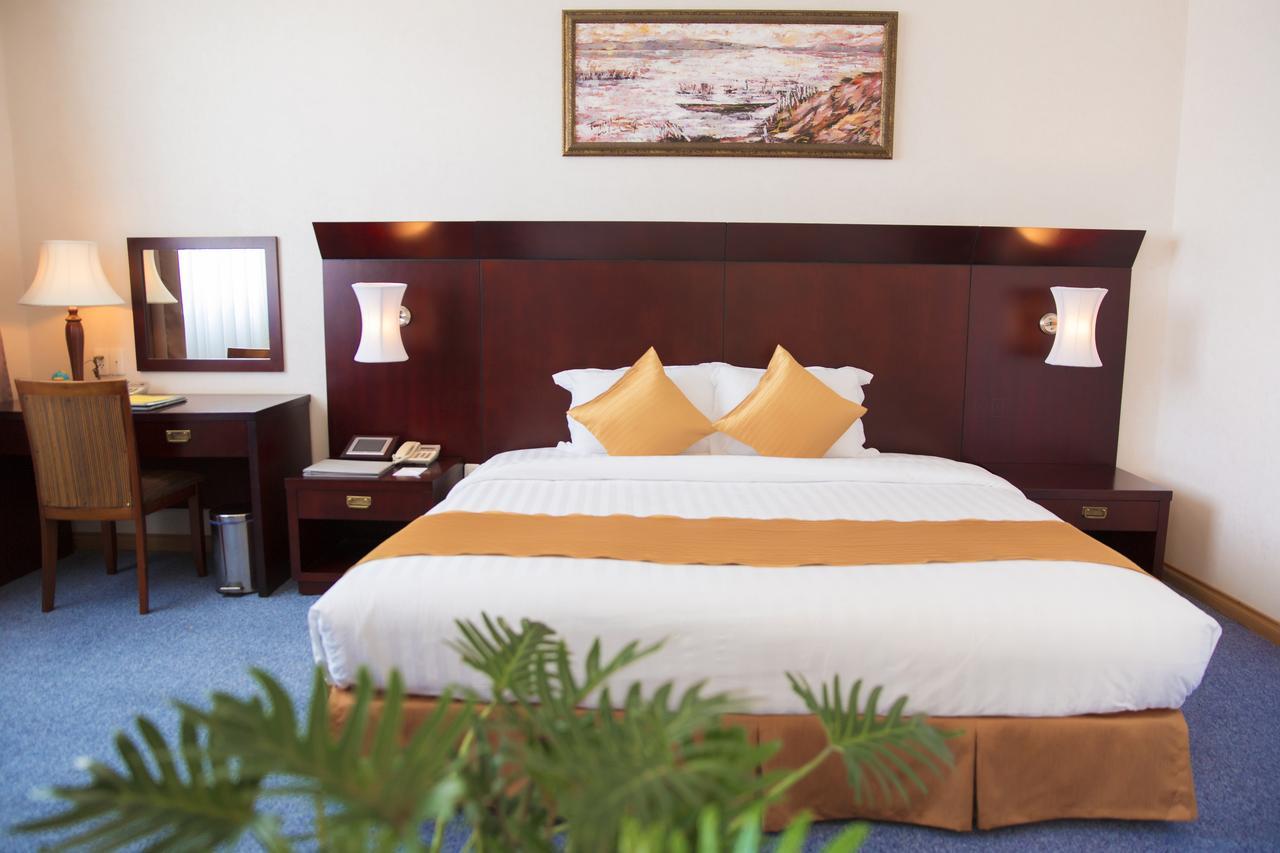 Dakruco Hotel Буонметхуот Экстерьер фото
