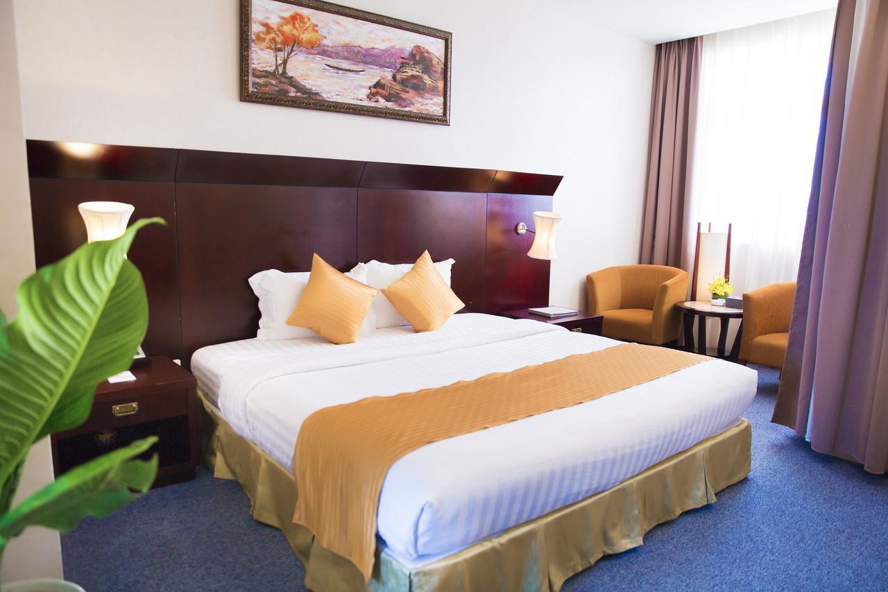 Dakruco Hotel Буонметхуот Экстерьер фото